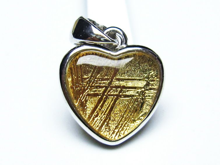 ギベオン隕石 ペンダント｜Gibeon メテオライト 鉄隕石 ナミビア産