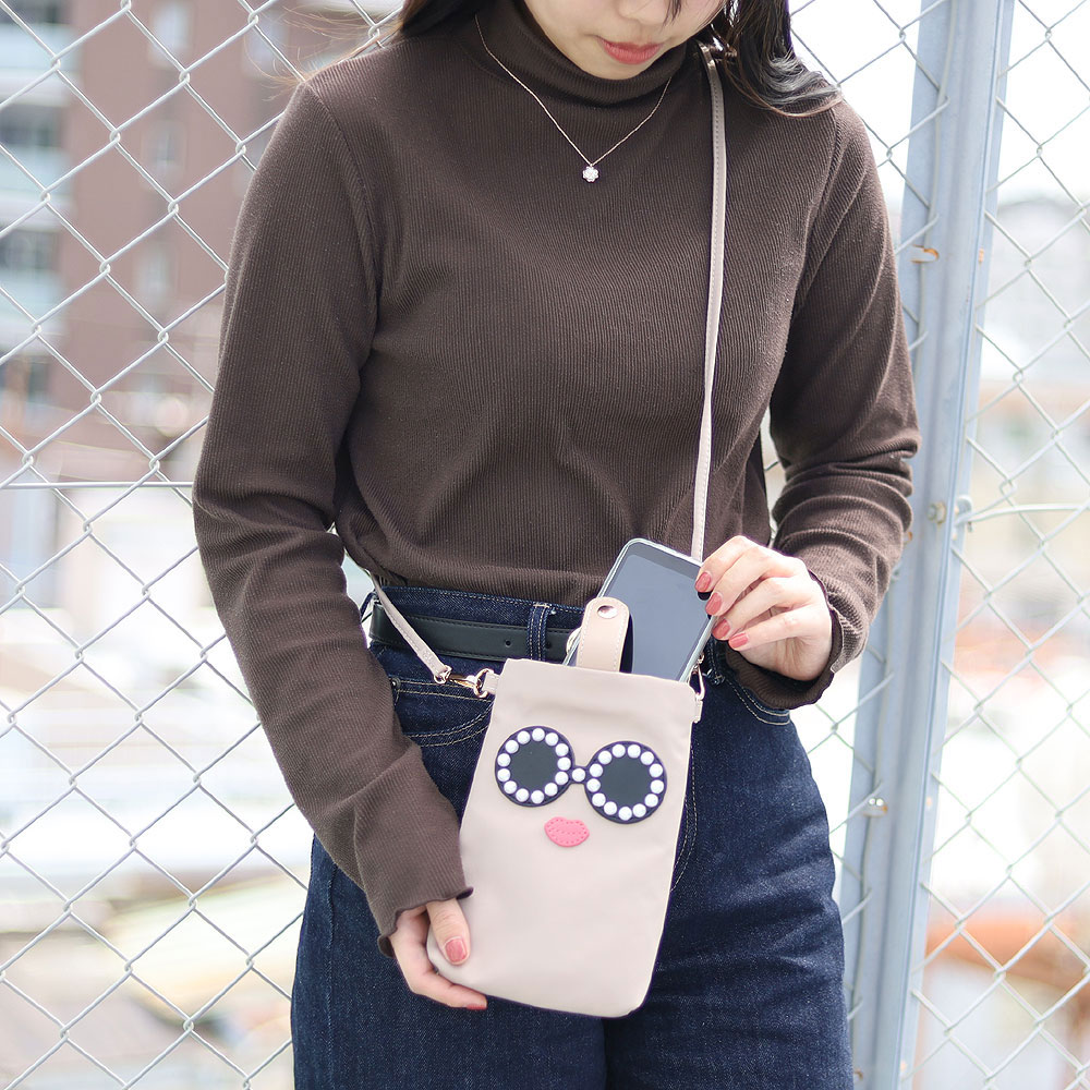 a-jolie（アジョリー） バック パールサングラス モバイルポーチ