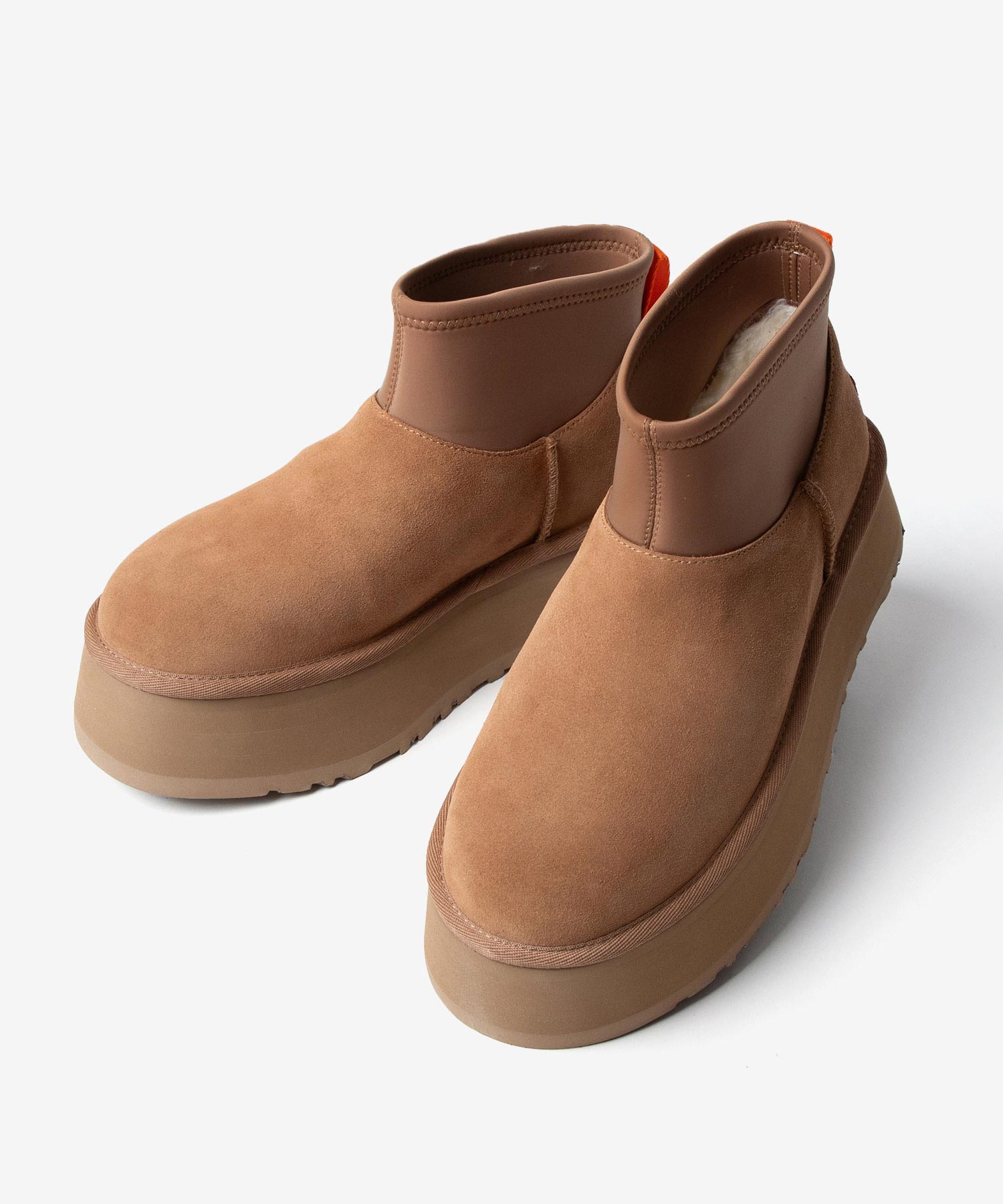 UGG（アグ） UGG 1168170 ブーツ CLASSIC MINI DIPPER レディース