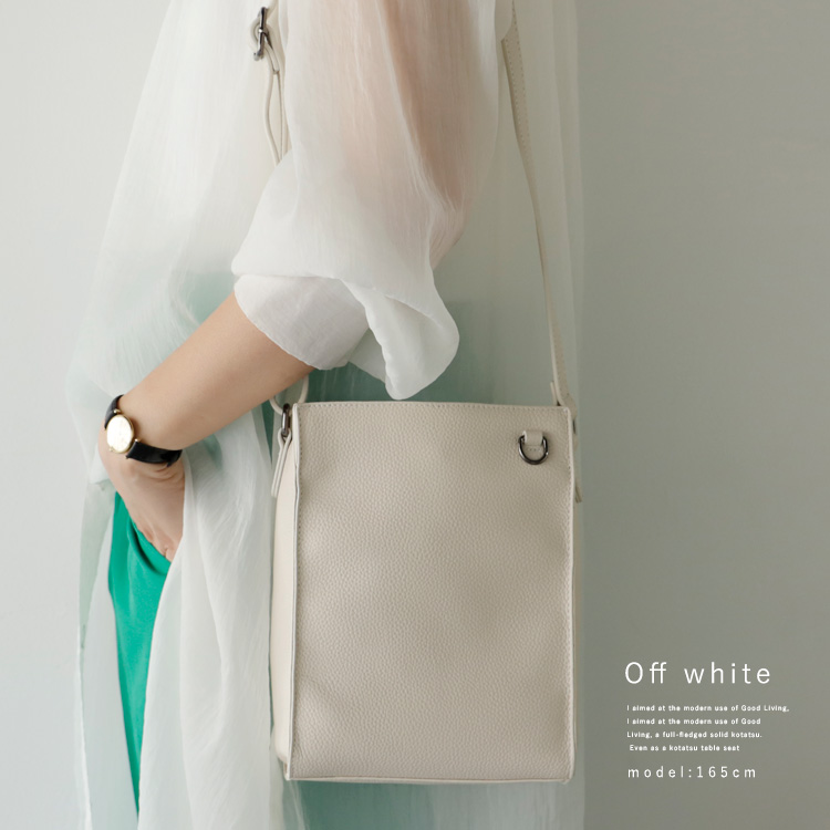 VitaFelice（ヴィータフェリーチェ） ショルダーバッグ レディース