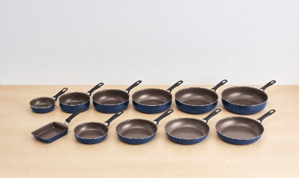 ガス火専用 デュラブルシリーズ フライパン20cm ネイビー KFI-020-NVY