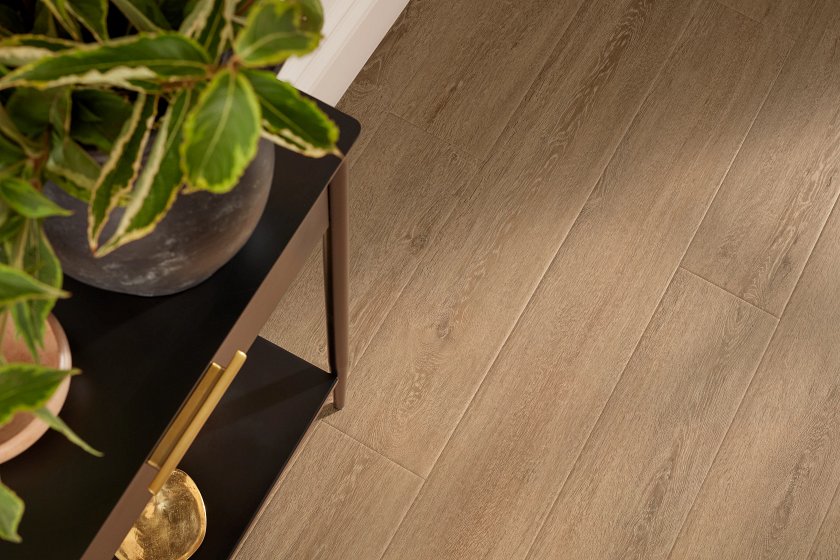 Zawn Oak LVP Flooring | COREtec