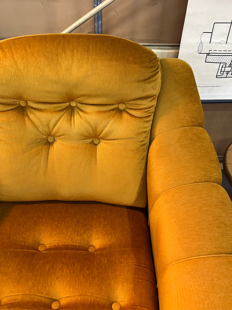 ファブリック 1シーターソファ ヴィンテージ SHARK ATTACK