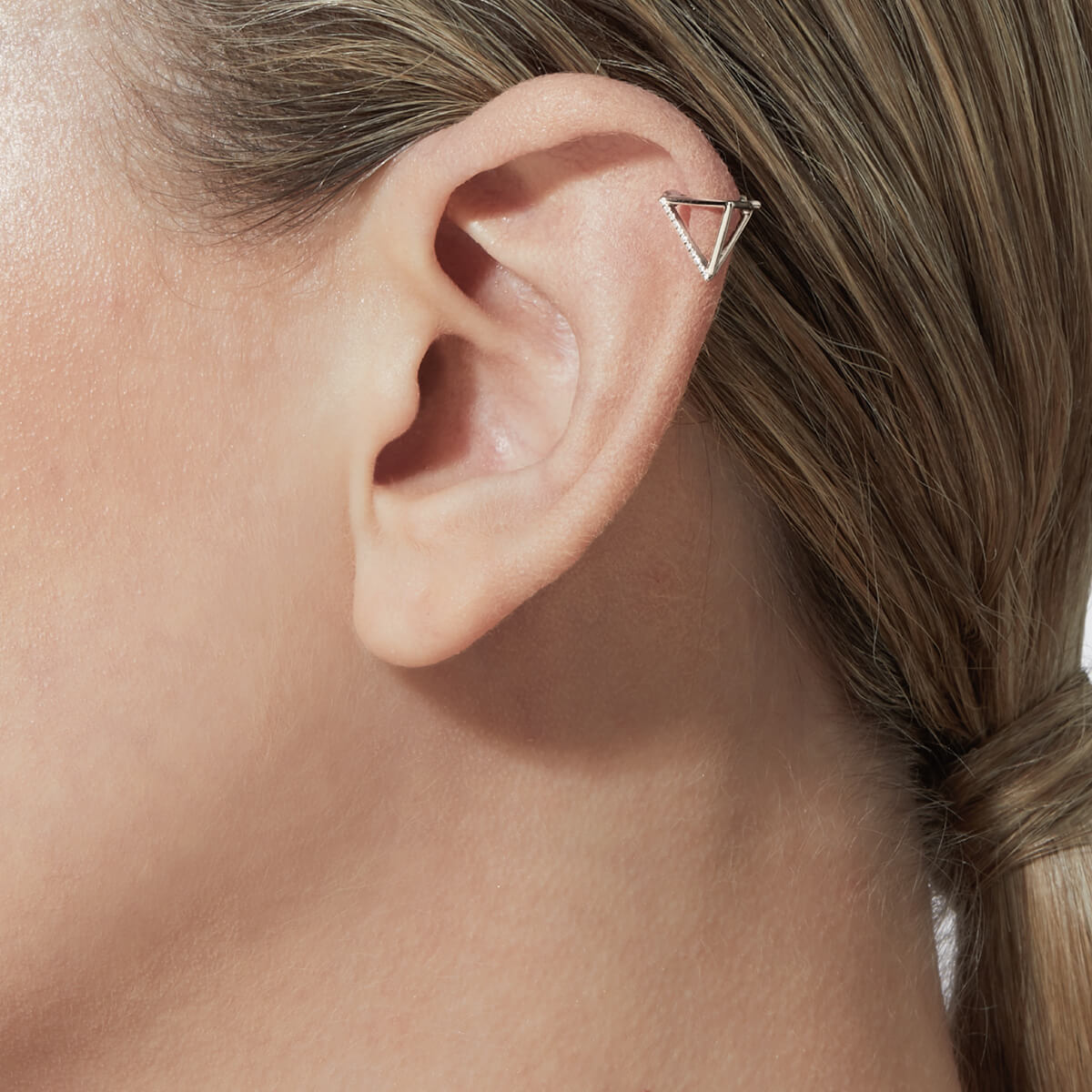 Diamond Triangle Pierce 10 (01) - SHIHARA