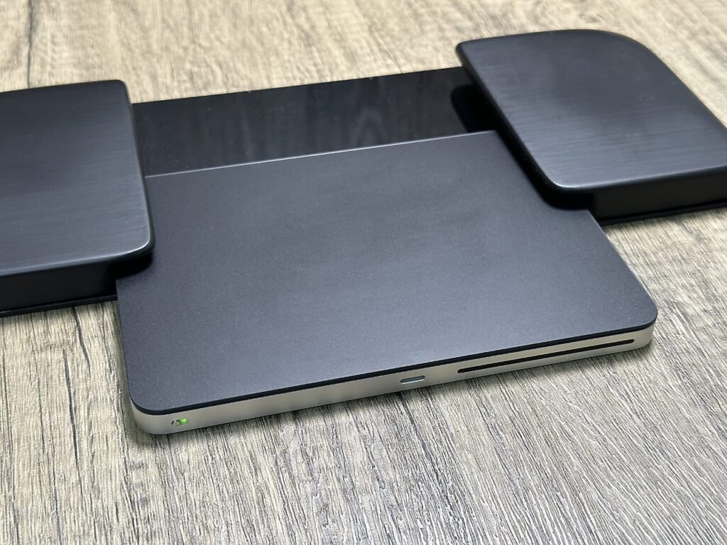 Magic Trackpad 3 ブラックレビュー！変更点とメリット・デメリット