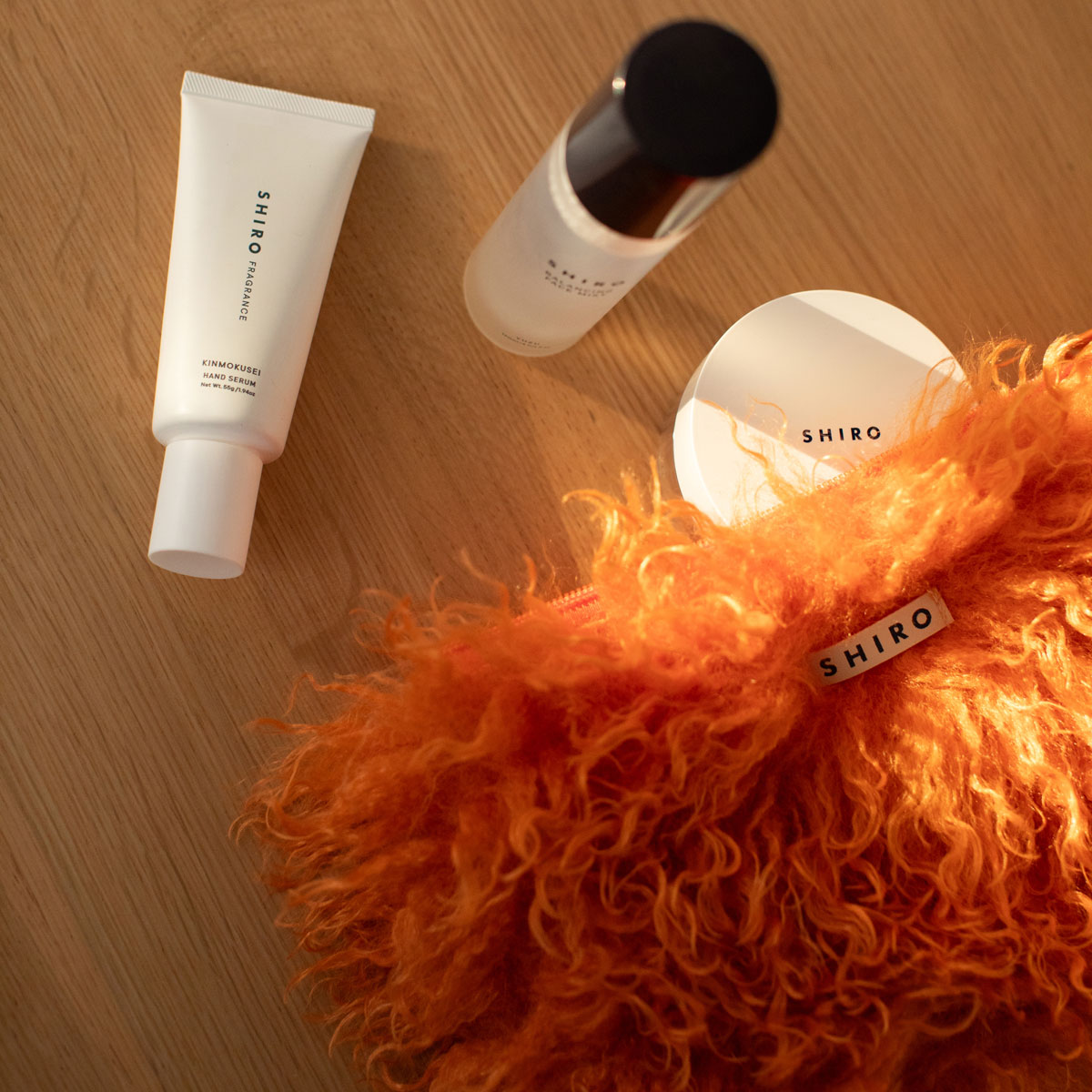 INSTA LIVE｜ホリデーセットの中身をご紹介 | 新製品情報 | SHIRO