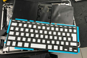 MacBook Proのキーボードが光らない修理 | パソコン修理ならPC本舗