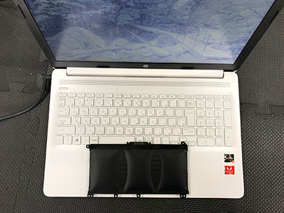 HP 15-db0161auのバッテリー交換 膨張した修理 | パソコン修理ならPC本舗