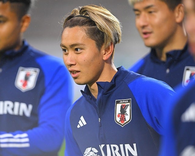 帰ってきた“ファンタジスタ”荒木遼太郎が、攻撃のラストピースにハマる