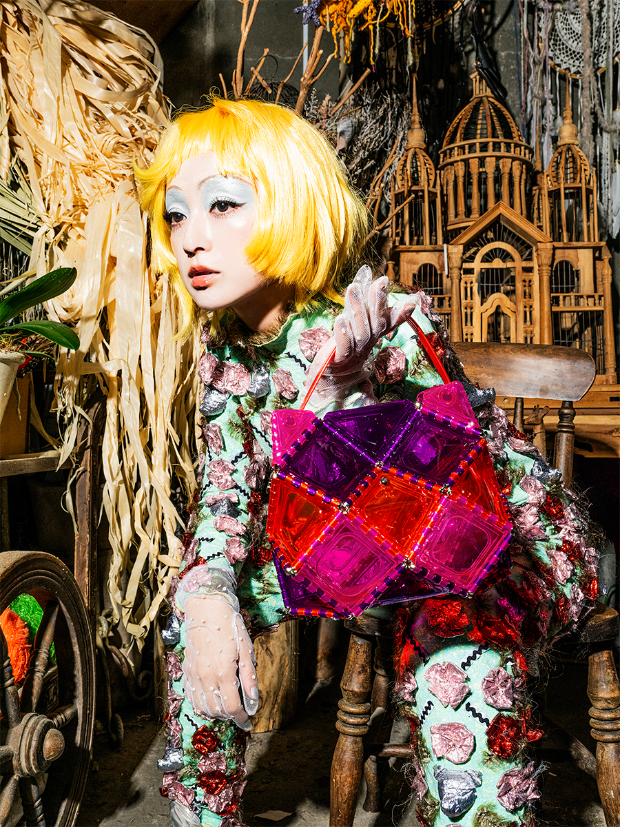 52 BY HIKARUMATSUMURA×俳優 安達祐実スペシャルコラボレーション