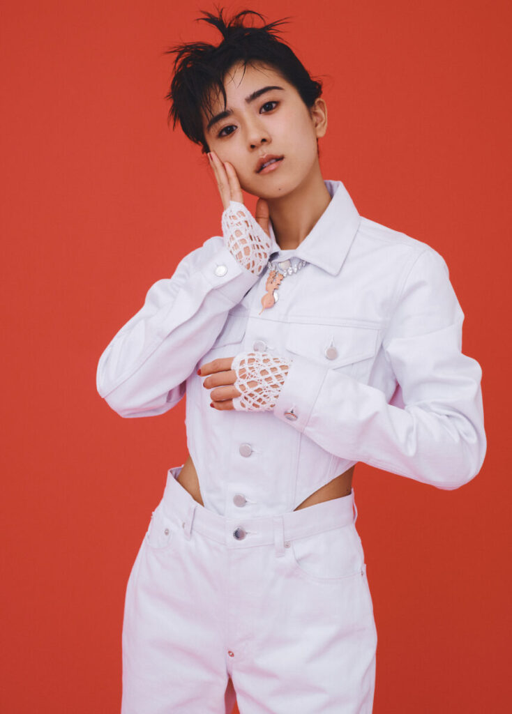 装苑』5月号の特集は「今と、これからのファッションについて。」 – 装