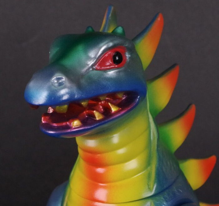 ブルマァクとして『流星人間ゾーン』から「バルガラス(ブルー)」登場