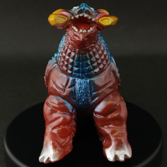 ブルマァクから「地震源Xを倒せ」登場の「ギラドラス(ブラウン)」が