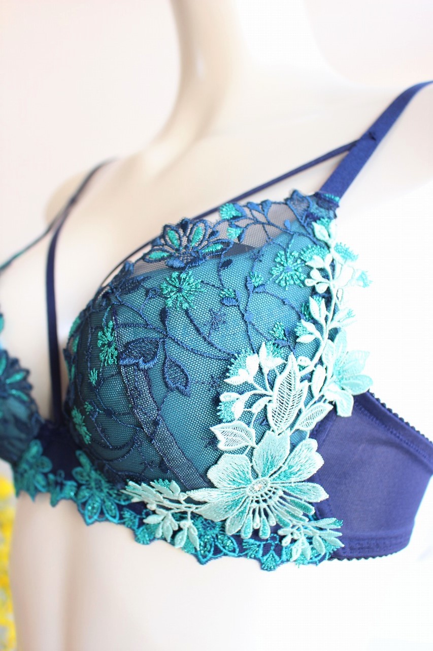 バハマランジェリ～♡ サルート67group KOカラー | La Sorbonne（ラ