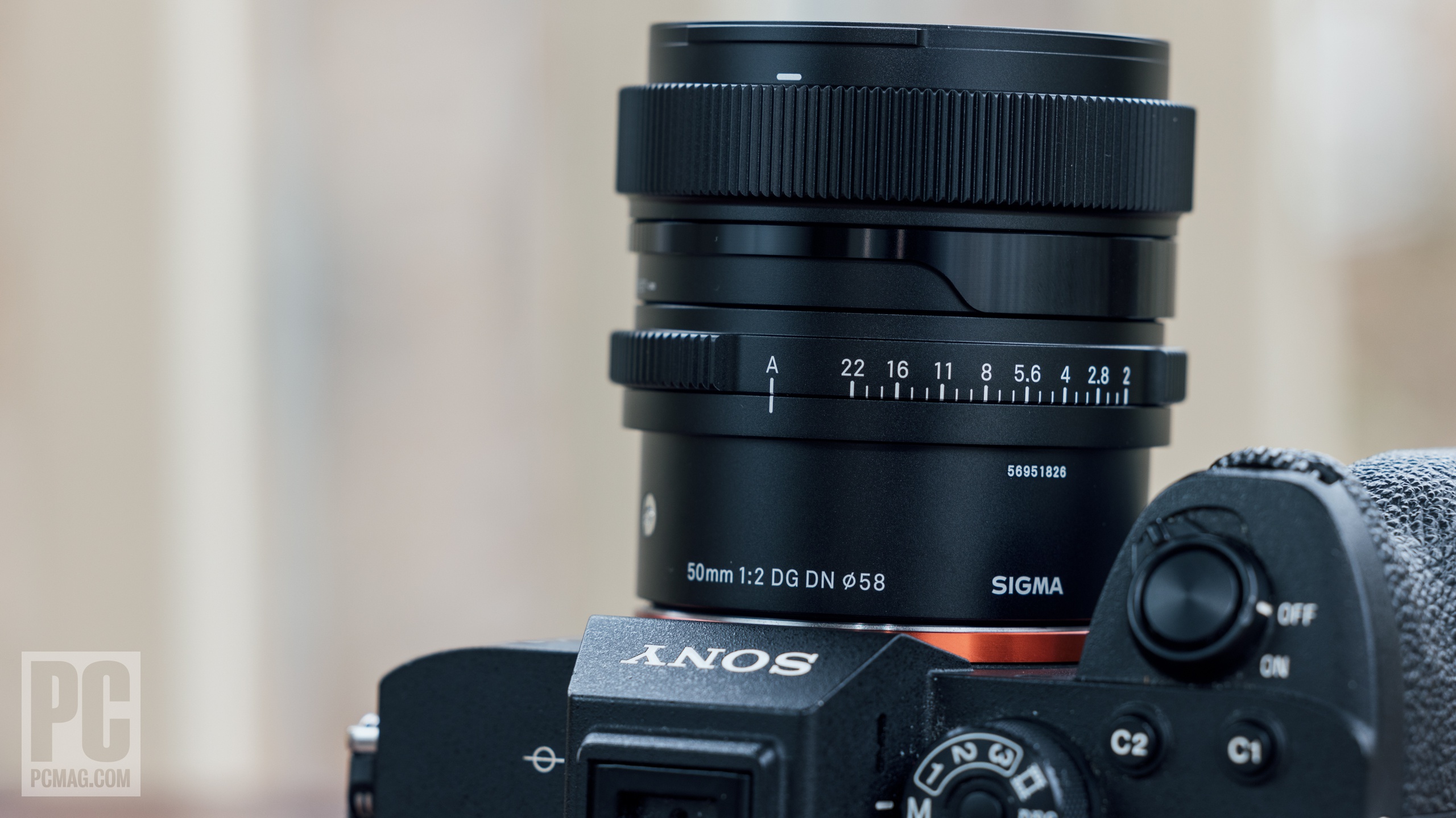 Sigma 50mm F2 DG DN Contemporary - Review 2023 - PCMag Australia