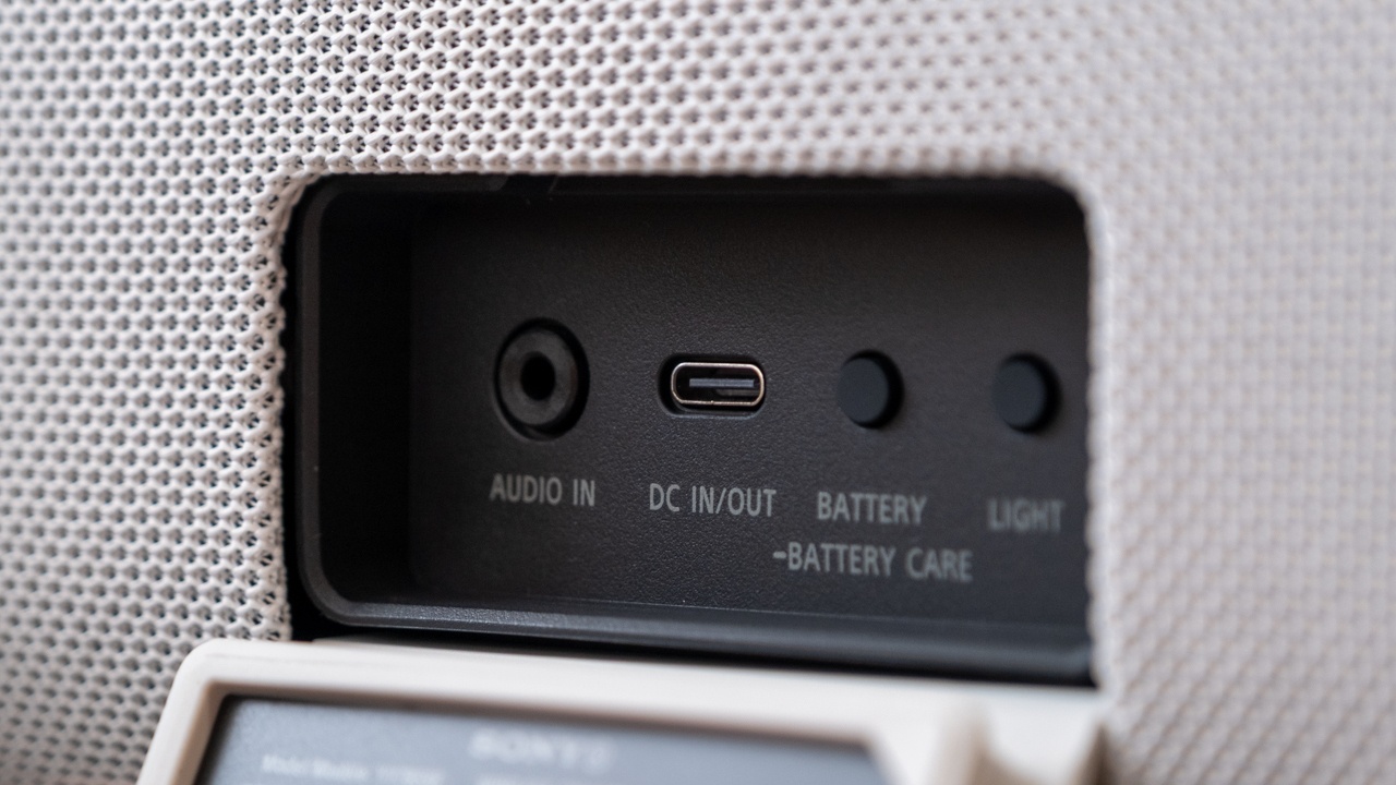 Sony ULT Field 5 - Review 2025 - PCMag Middle East