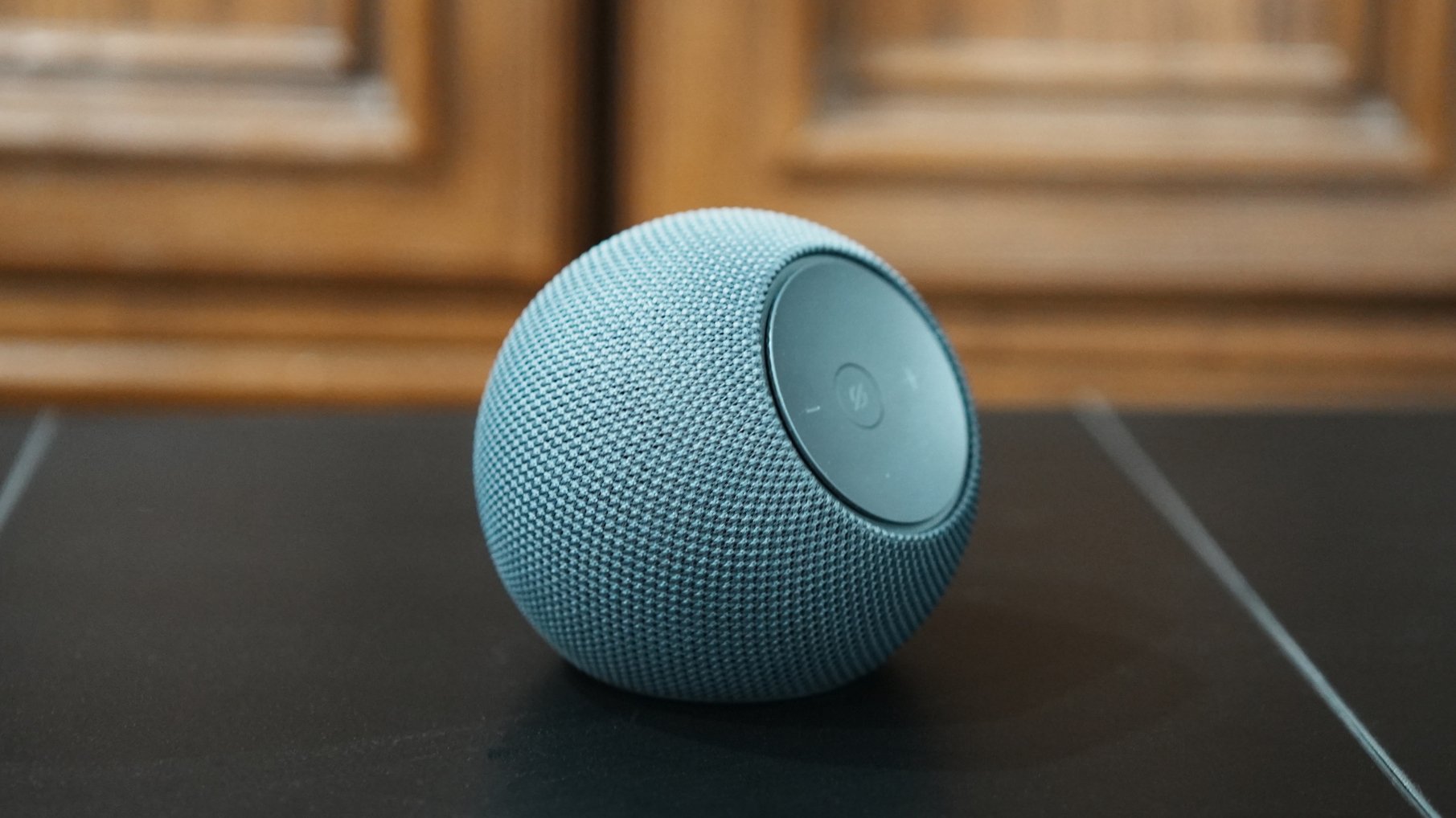 Amazon Echo Dot Max - Review 2025 - PCMag Middle East