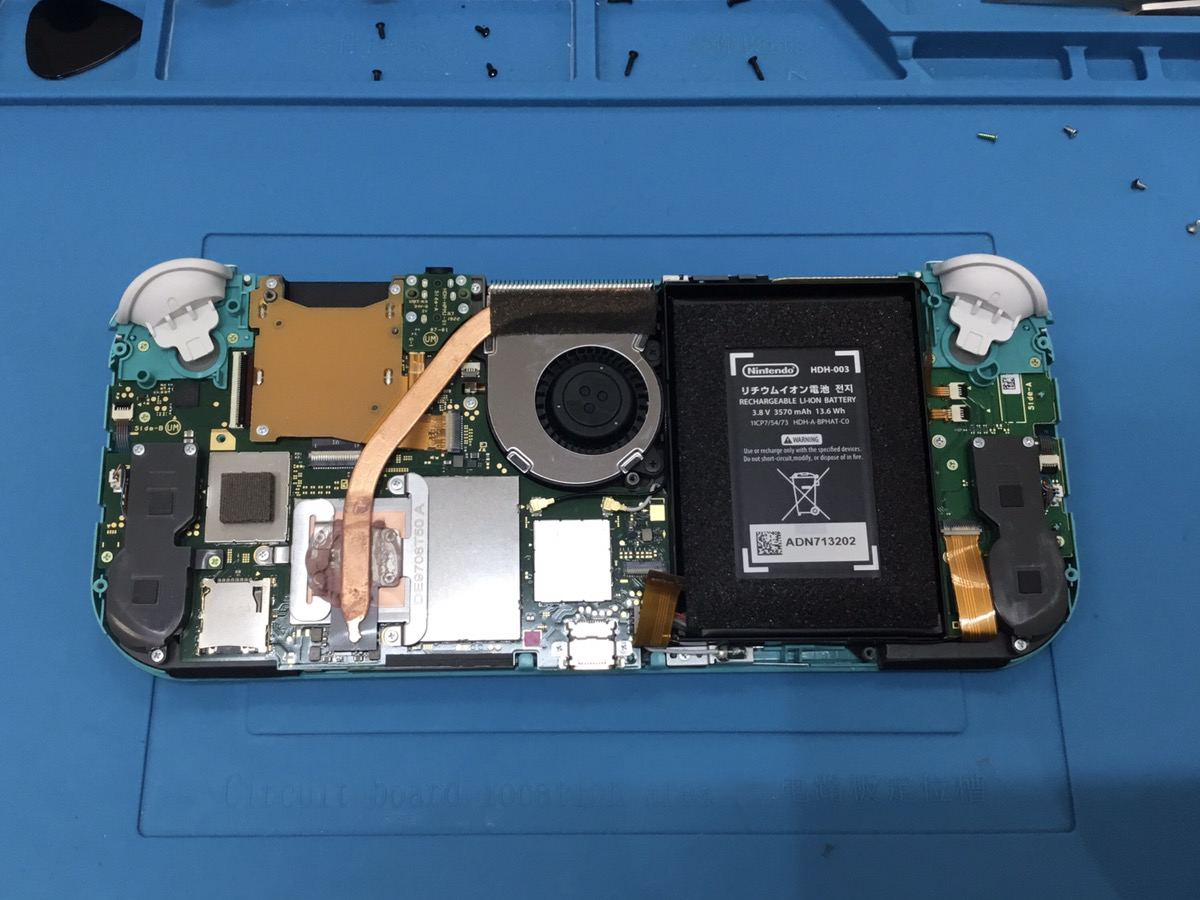Nintendo Switch Lite 水没復旧-スマホクリニック イトーヨーカドー木場店