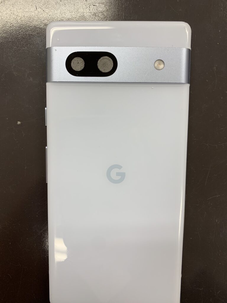 ピクセル7a】水没して画面が映らなくなったGoogle pixel 7aの修理