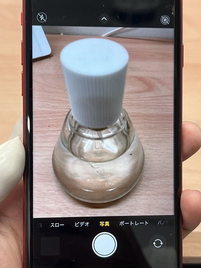 iPhoneSE2】カメラレンズが割れてカメラ本体も曇ってしまっている