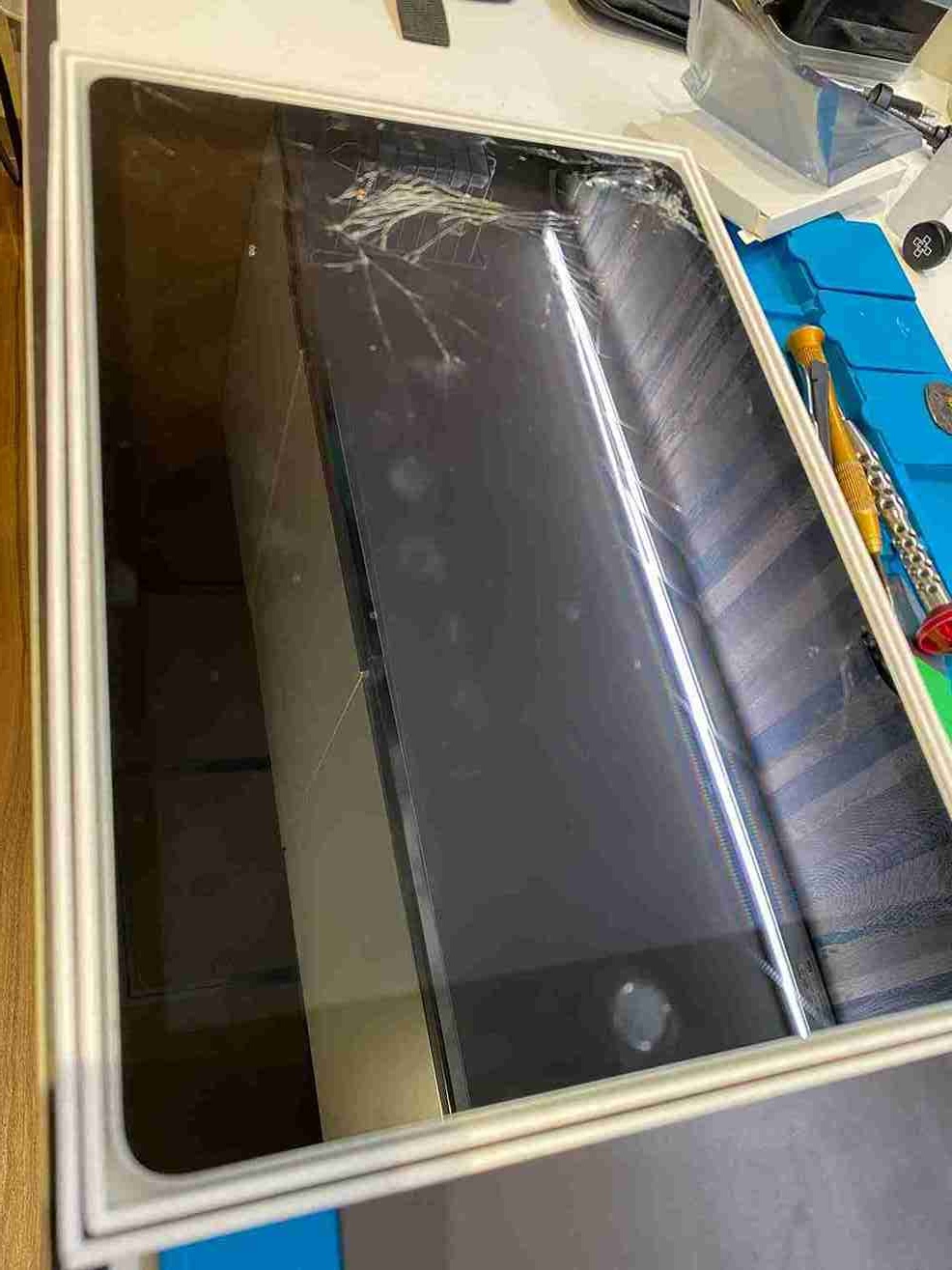 液晶が無事ならまだ間に合う！iPad第9世代の画面割れ修理はお早めに