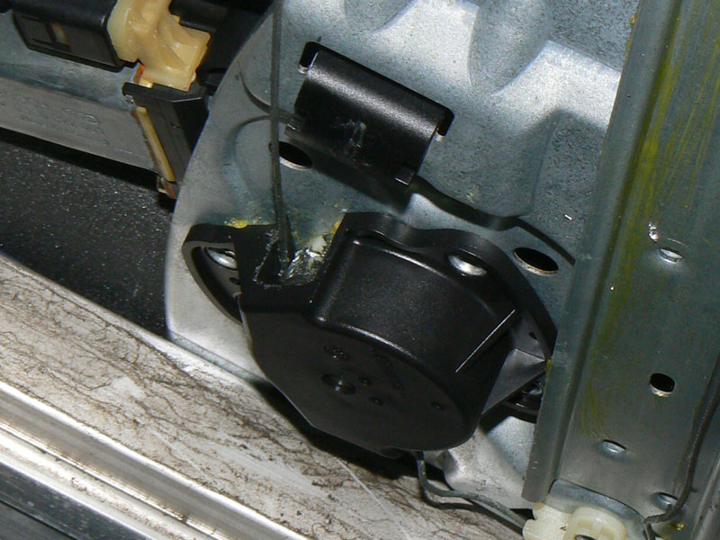 スマート450パワーウインドレギュレーター交換 – smartYokohama