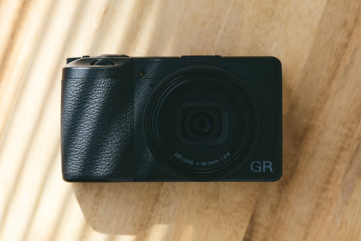 プロカメラマンが絶賛したデジカメ「RICOH GR III」】最強のスナップ
