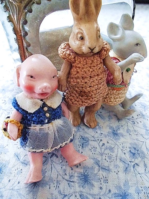 ビスクの動物 うさぎ 豚 ねずみ ヘルトヴィヒ アンティークドール