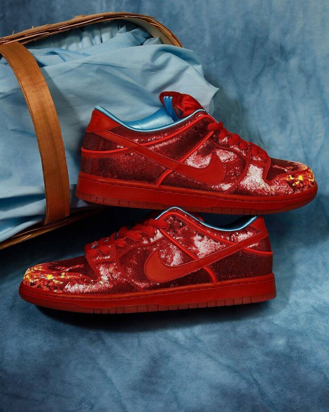 12月19日,23日発売｜The Wizard of Oz x Nike SB Dunk Low の定価