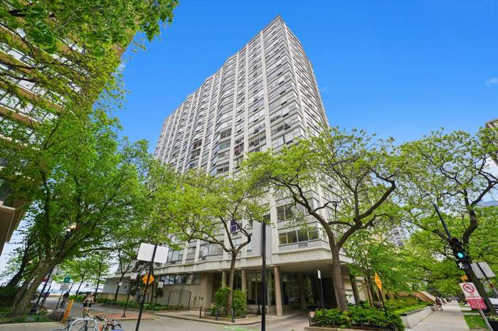 5757 N Sheridan Rd Unit 5J, Chicago, IL 60660 | Redfin