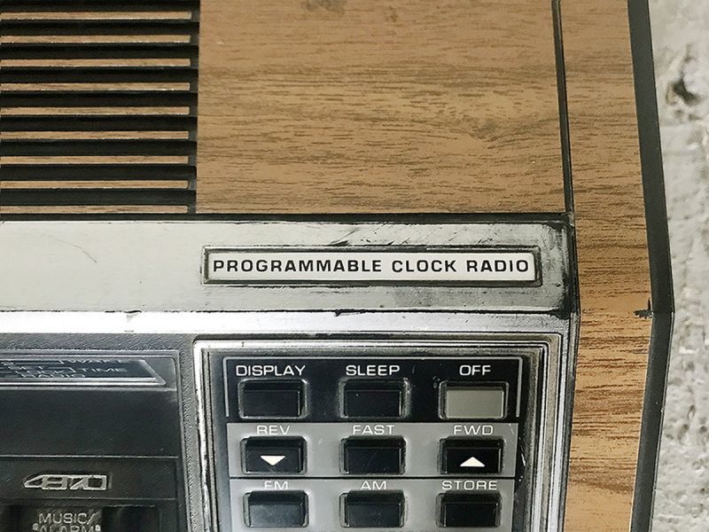 送料無料≪SVG≫【 Digital clock radio（General Electric） デジタル