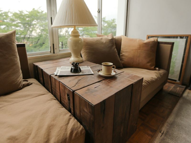 送料無料≪サイドテーブル≫【無垢ウォールナット/キューブサイド