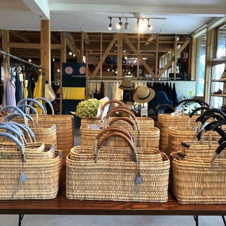 warang wayan」のカゴバッグ、夏の爽やかな装いやお部屋の収納に