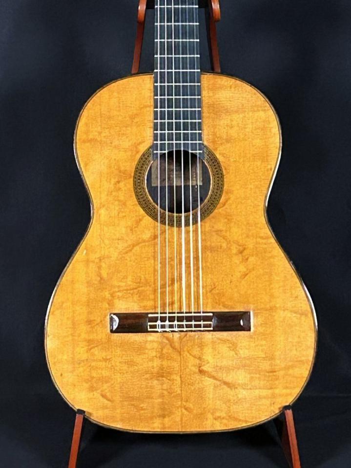 Manuel Velazquez ベアクロー松/ハカランダ単板 1956年 1956年