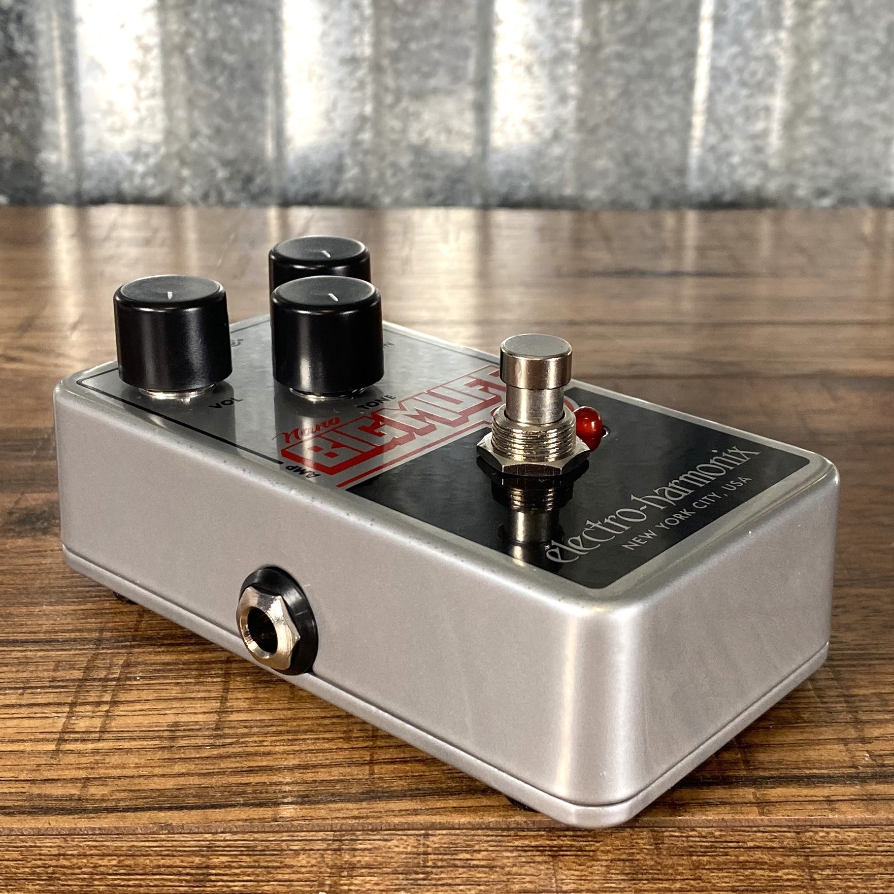 Electro-Harmonix EHX Nano Big Muff Pi Fuzz Distortion Guitar