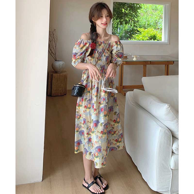 オフショルダー花柄ワンピース（青）春/夏 オフショルでヘルシーな肌見せ