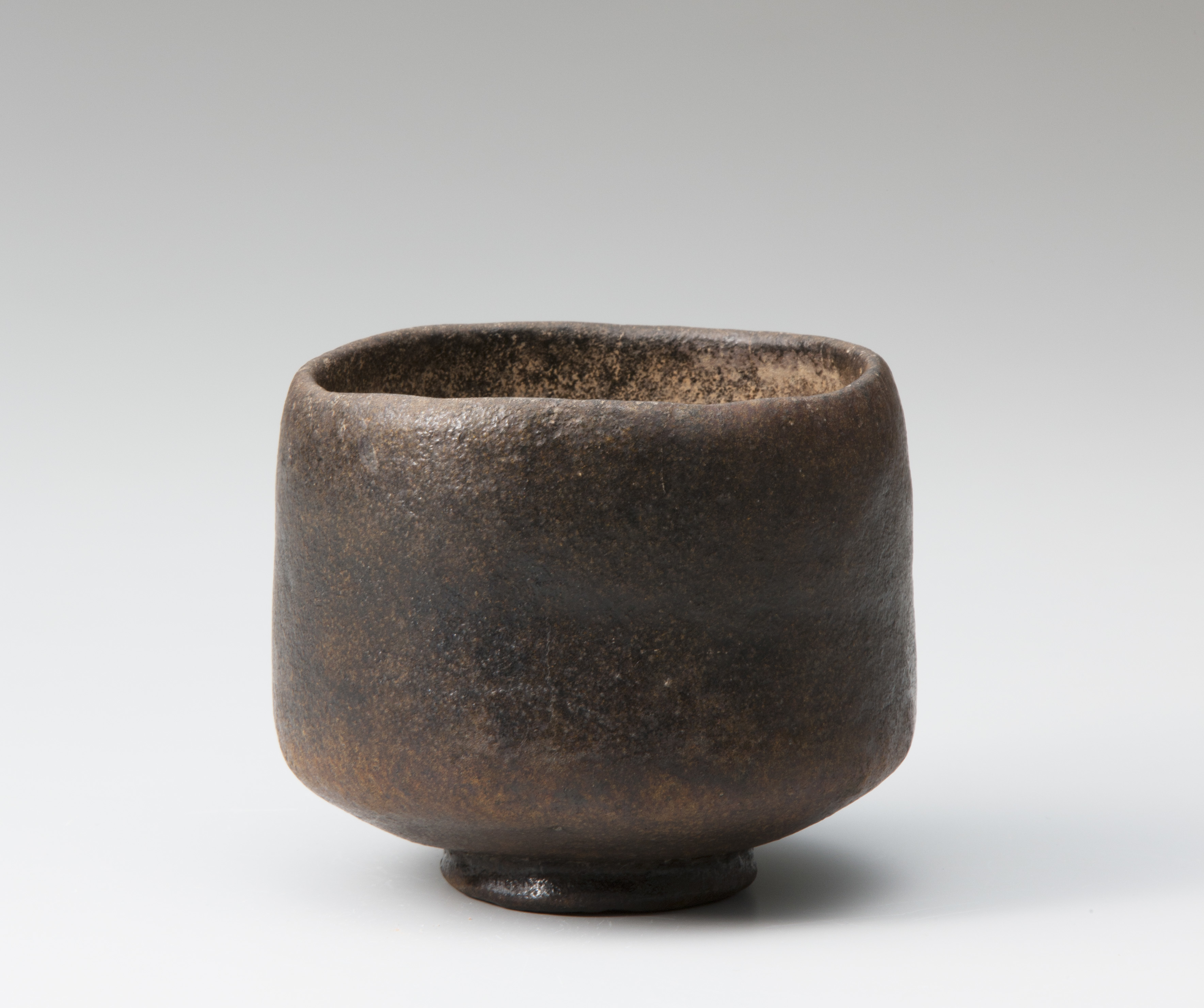 茶碗の中の宇宙 樂家一子相伝の芸術』がまもなく開幕 