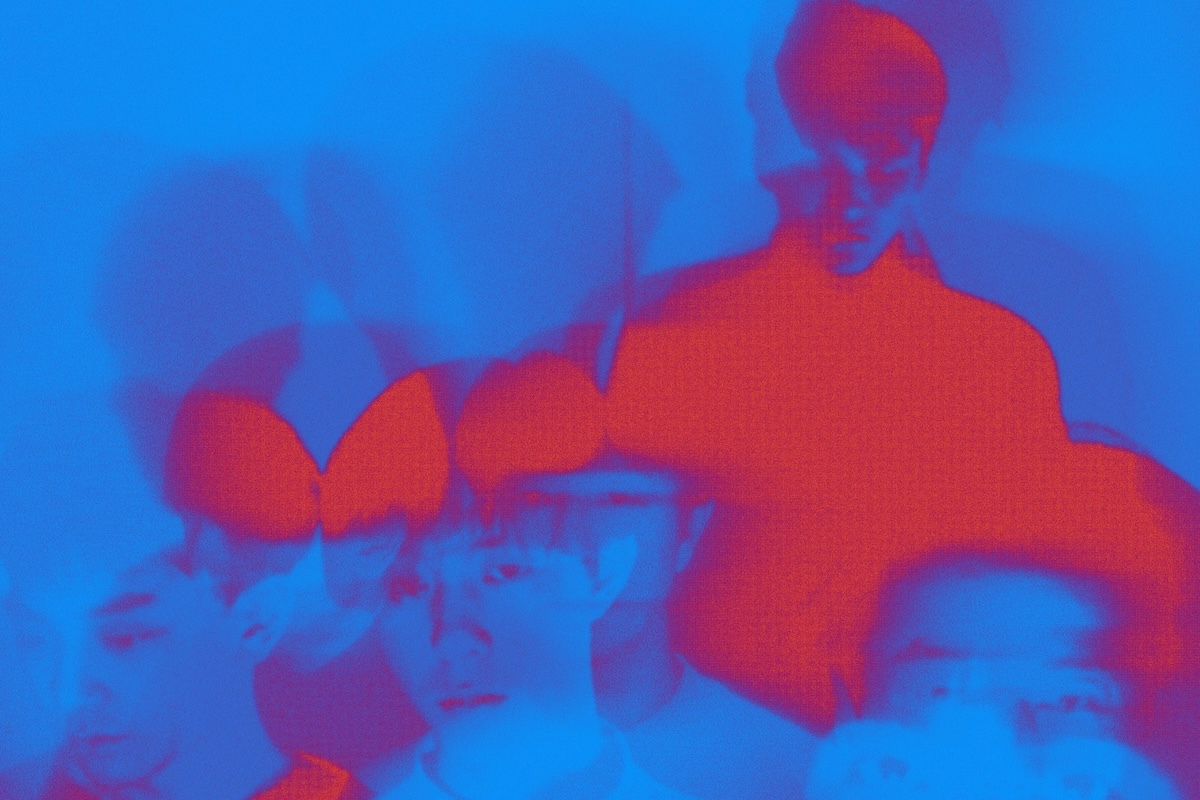 VELLUDO、ファーストアルバム『Between The Lines』カラーヴァイナルで