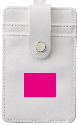 電車の定期券や交通ICカード、社員証などの収納に便利なケース裏面2