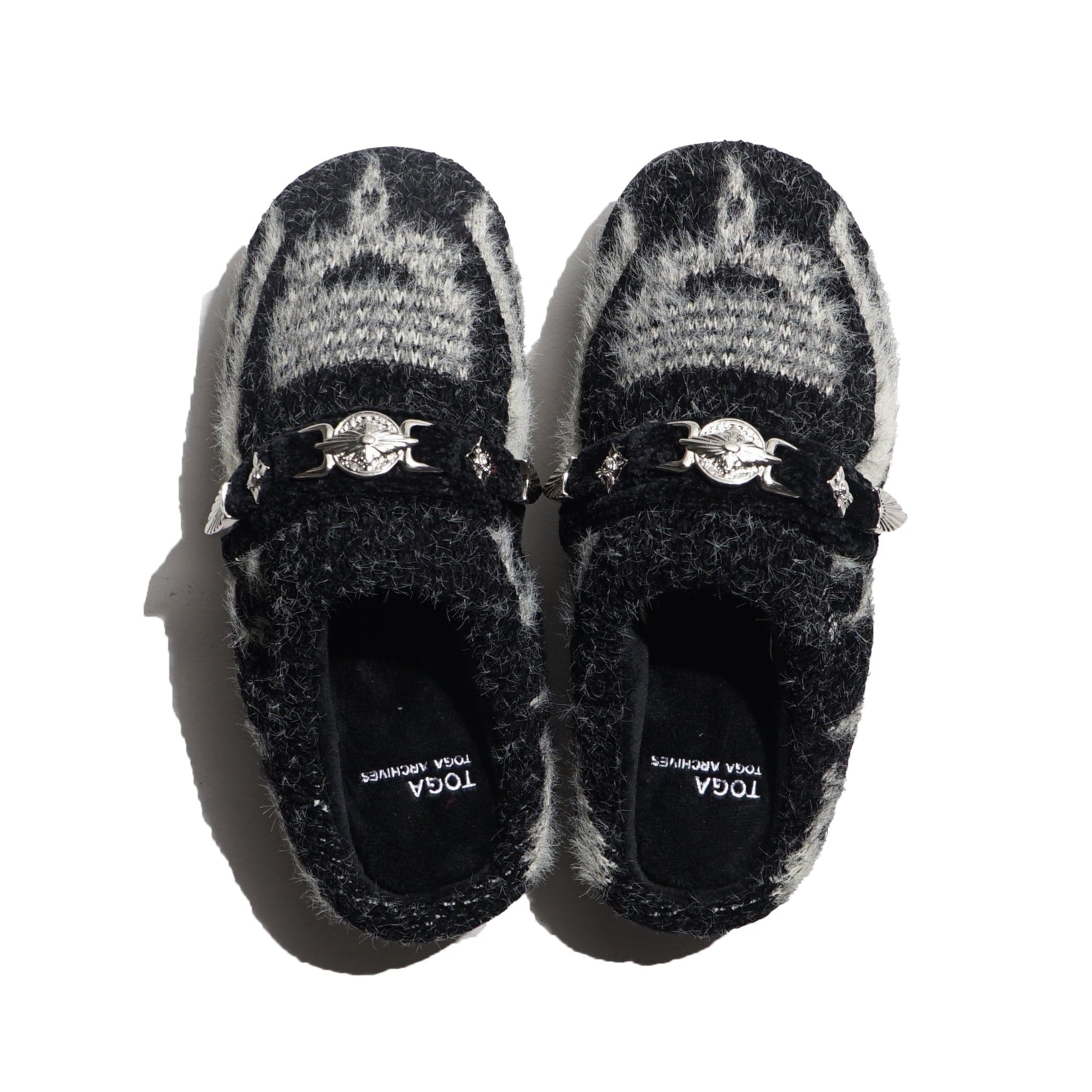 SUBU x TOGA KNIT SLIP-ON BLACK – SUBU ONLINE STORE