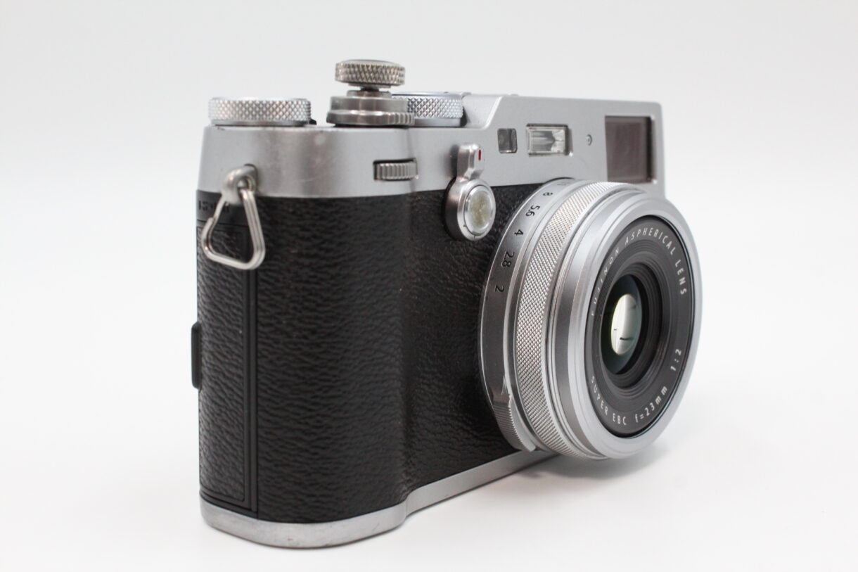 訳アリ並品】FUJIFILM 富士フイルム デジタルカメラ X100F シルバー