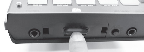 SP-404SX: バックアップ・データを保存する方法を教えてください