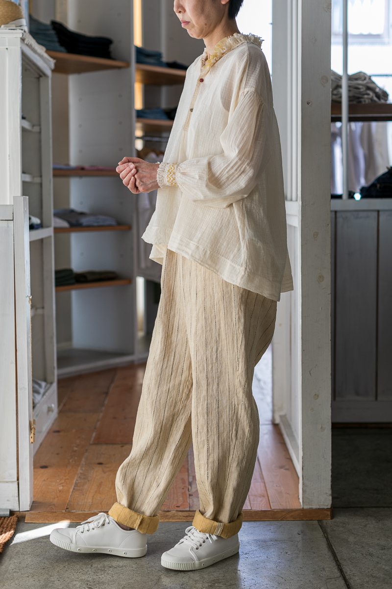 forte_forte フリルカラーブラウス - SUSCON + RUSTIC HOUSE ONLINESTORE