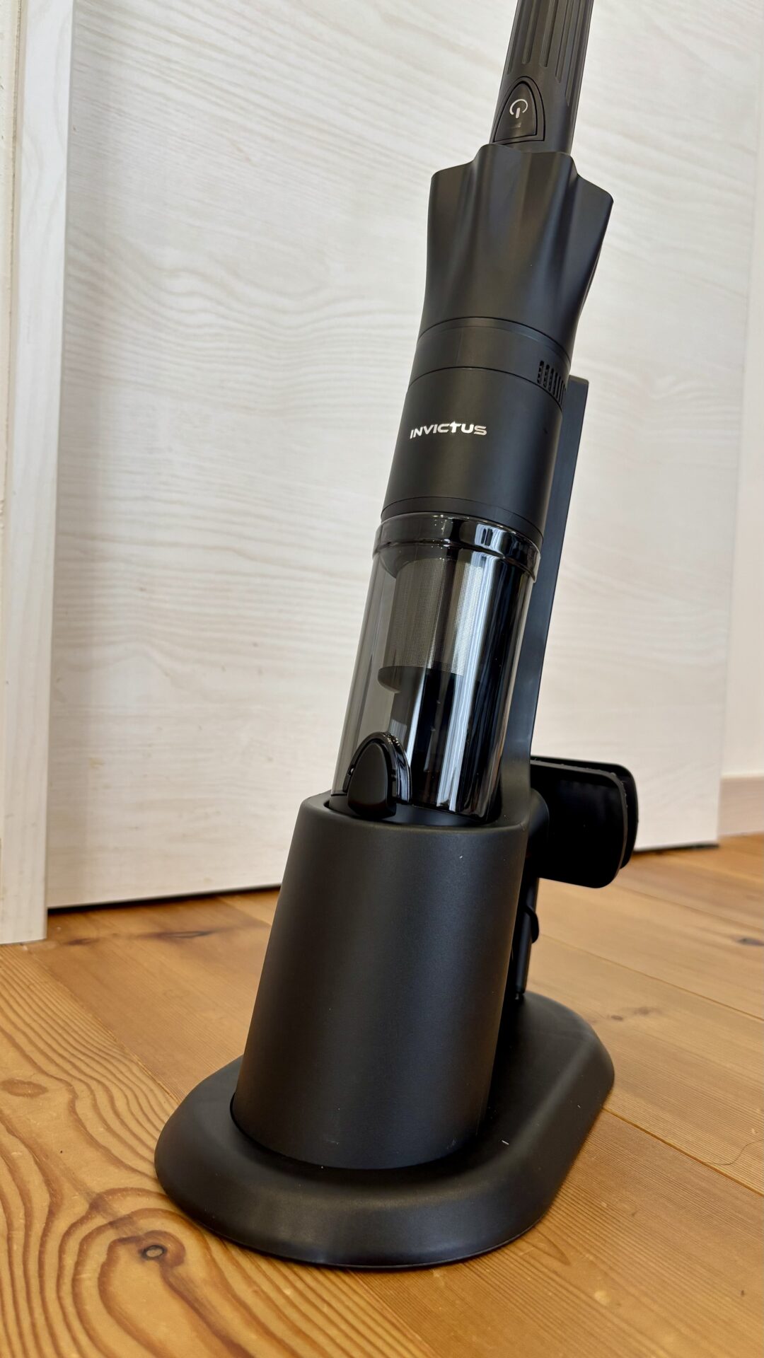 おすすめ掃除機【インビクタスワン V2】の口コミは？実際に使ってみて