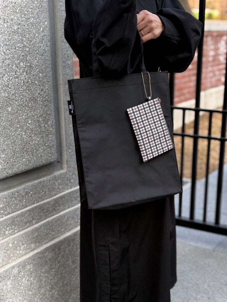 雑誌付録】60代がこの春持ちたいバッグとは？英国発の老舗ファッション