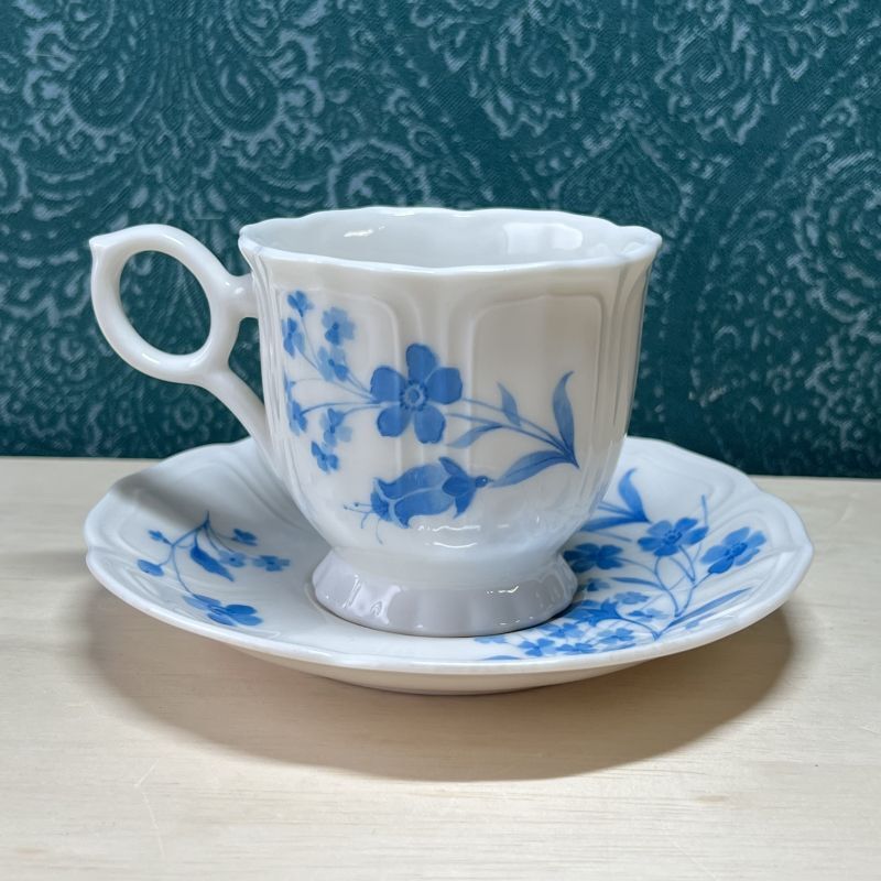 NT ニットーローヤル ノリタケ ブルー花柄 すずらん カップ＆ソーサー