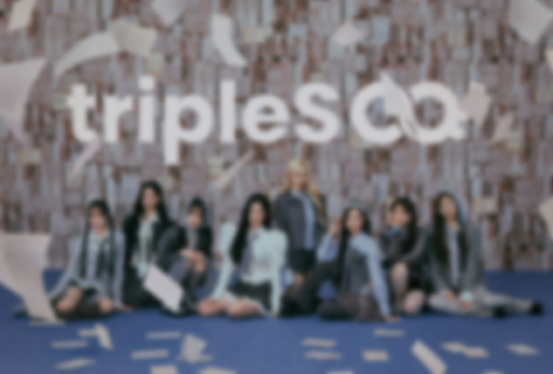 CDJapan : SecretHimitsuBimil [Regular Edition] tripleS CD Album