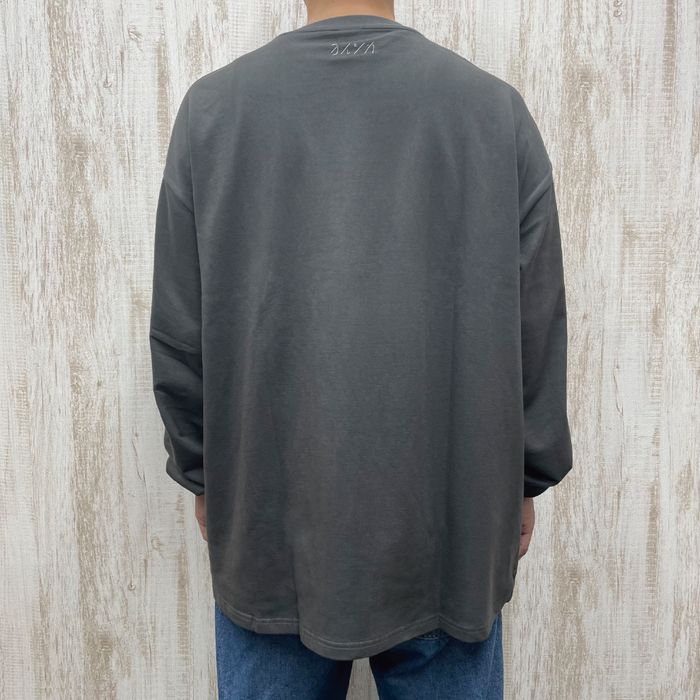 商品詳細ページ | ヨルシカ official store | 盗作再演 ロングT シャツ