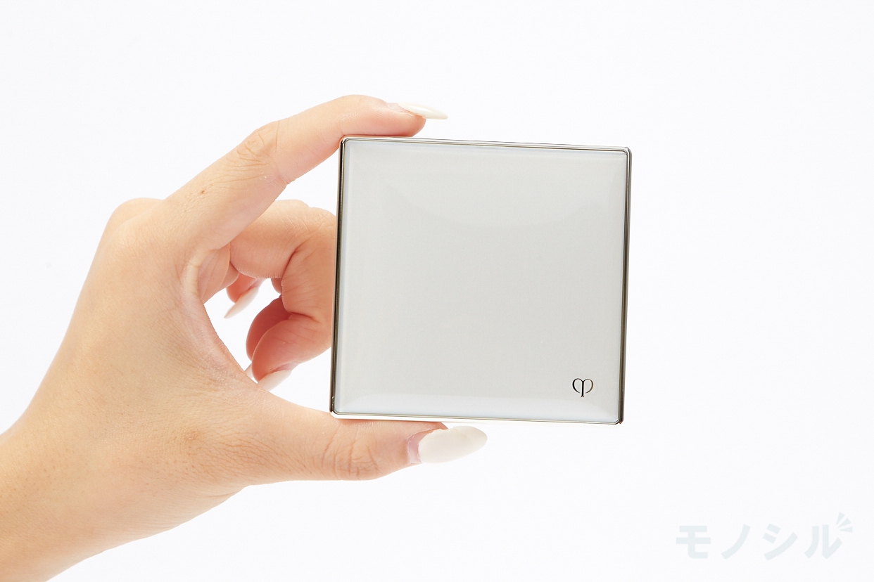 Clé de Peau Beauté(クレ・ド・ポー ボーテ) タンナチュレールプードル