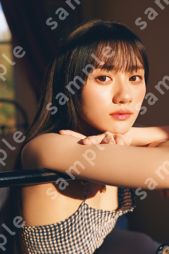 TSUTAYA限定特典も！『乃木坂46 川﨑桜 1st写真集「エチュード」』4月